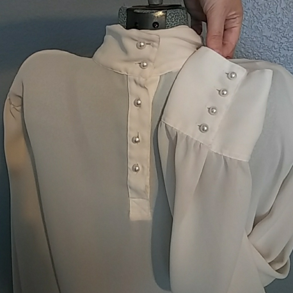 Vintage Oversized Lace Scarf Blouse